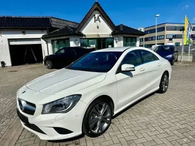 Gebraucht Mercedes CLA200 136 PS (100 kW) 2014 Andere Limousine