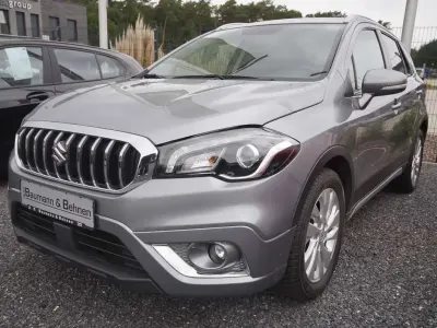 Gebraucht Suzuki SX4 Comfort 140 PS (102 kW) 2016 Grau Limousine