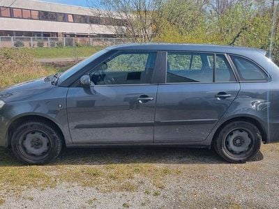 Second-hand Skoda Fabia Ambition 90 CP (66 kW) 2011 Negru Break