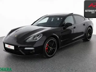 Gebraucht Porsche Panamera Turbo 549 PS (403 kW) 2017 Schwarz Kleinwagen