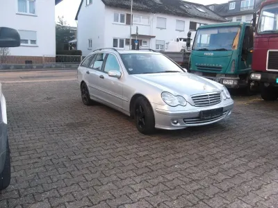Gebraucht Mercedes C180 Elegance 143 PS (105 kW) 2006 Silber Kombi