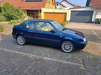 Blau Gebraucht 2000 VW Golf Cabriolet Highline Cabrio | 5.850 € (Teuer)