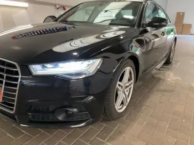 Gebraucht Audi A6 Ambiente 320 PS (235 kW) 2018 Schwarz Limousine