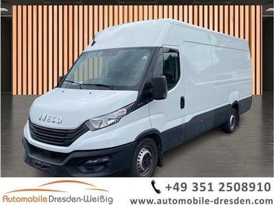 Gebraucht Iveco Daily 156 PS (114 kW) 2023 White ic 194 Limousine