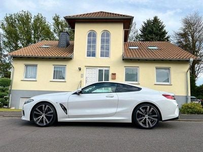 BMW 840