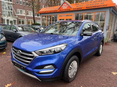 gebraucht Hyundai Tucson 1.6 GDI KLIMA/NAVI/SHZ/KAMERA/AHK/1.HAND