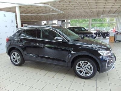 Deep black perleffekt Neu 2025 VW T-Roc Life SUV | 33.990 € (Superpreis)