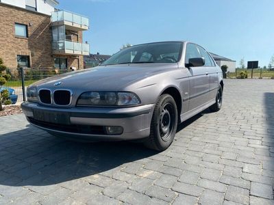 gebraucht BMW 520 E39 i aus zweiter Hand