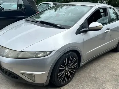 Gebraucht Honda Civic Sport 140 PS (102 kW) 2008 Silber Limousine