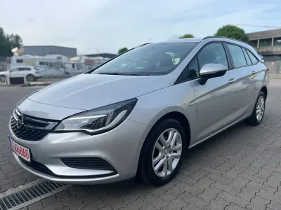 Gebraucht Opel Astra Edition 110 PS (80 kW) 2019 Silber Kombi