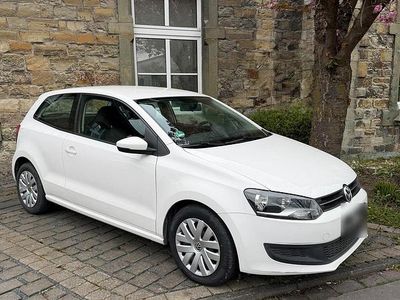 Gebraucht VW Polo 90 PS (66 kW) 2011 Weiß Kleinwagen