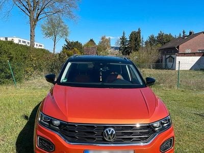 Second-hand VW T-Roc 116 CP (85 kW) 2018 Portocaliu SUV