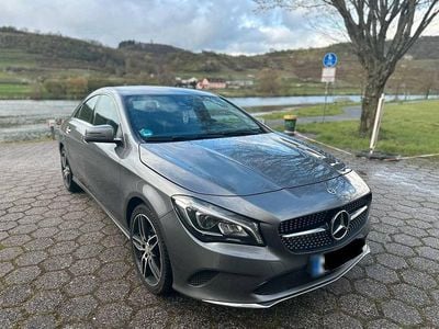 Gebraucht Mercedes CLA200 Urban 156 PS (114 kW) 2019 Grau Coupé