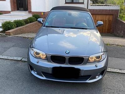 Grau Gebraucht 2011 BMW 120 Cabriolet Cabrio | 13.000 € (Teuer)