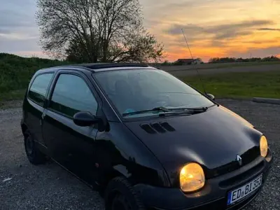 Gebraucht Renault Twingo Expression 58 PS (42 kW) 2002 Schwarz Kleinwagen