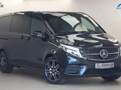 Second-hand Mercedes V300 AMG line 237 CP (174 kW) 2022 Negru Monovolum