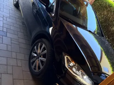 Usado VW Golf VII 150 CV (110 kW) 2018 Negro Familiar