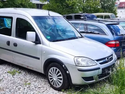 Gebraucht Opel Combo 96 PS (70 kW) 2005 Van / Kleinbus