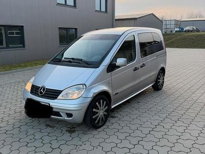 Usata Mercedes Vaneo 101 CV (74 kW) 2002 Argento Monovolume