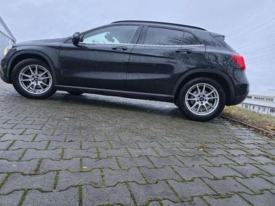 Gebraucht Mercedes GLA200 Style 156 PS (114 kW) 2014 SUV