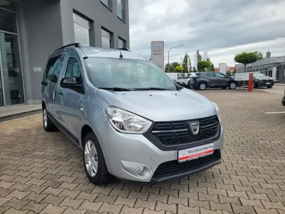 Gebraucht Dacia Dokker Comfort 131 PS (96 kW) 2019 Silber Van / Kleinbus