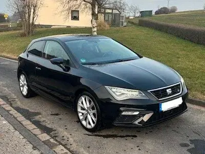 Używany Seat Leon SC FR 179 KM (131 kW) 2017 Czarny Hatchback