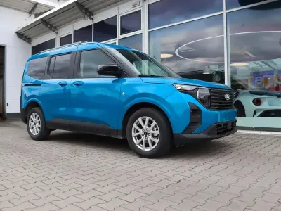 Neu Ford Tourneo Courier Titanium 125 PS (91 kW) 2026 Blau Van / Kleinbus