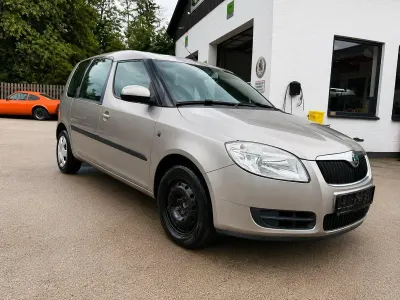 Gebraucht Skoda Roomster 85 PS (62 kW) 2006 Silber Van / Kleinbus