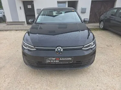Gebraucht VW Golf VIII Basis 110 PS (80 kW) 2020 Schwarz Limousine