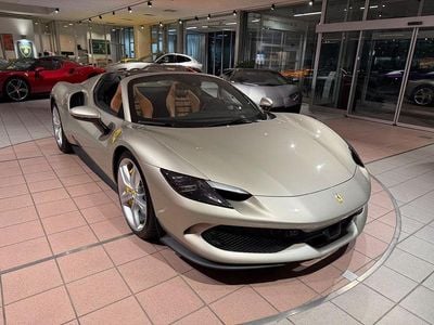 Gebraucht Ferrari 296 829 PS (609 kW) 2024 Grau Cabrio