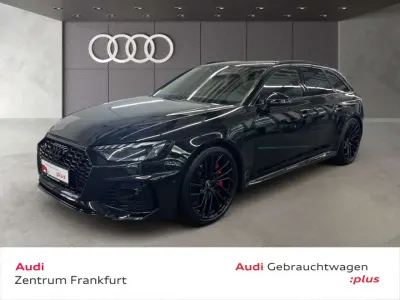 Gebraucht Audi RS4 Design 450 PS (330 kW) 2024 Mythosschwarz metallic Kombi