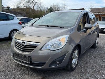 Gebraucht Opel Meriva Design Edition 131 PS (96 kW) 2011 Grau Van / Kleinbus