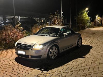 Gebraucht Audi TT S-Line 225 PS (165 kW) 2000 Silber Coupé