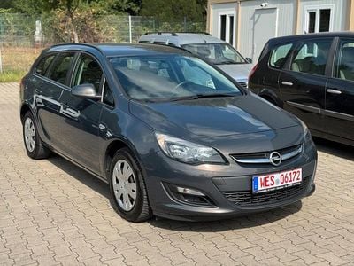 Gebraucht Opel Astra 116 PS (85 kW) 2016 Grau Kombi