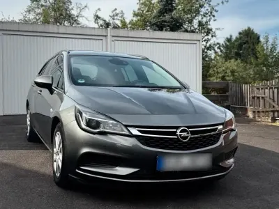 Gebraucht Opel Astra 110 PS (80 kW) 2017 Grau Kombi