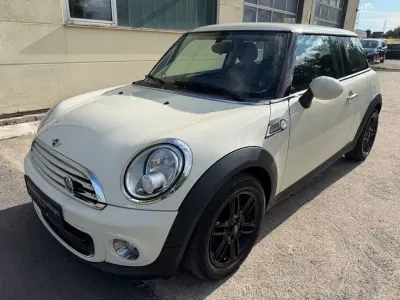 Gebraucht Mini ONE Brick Lane 98 PS (72 kW) 2013 Pepper (old english) white Kleinwagen