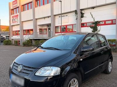 Gebraucht VW Fox 75 PS (55 kW) 2006 Schwarz Kleinwagen