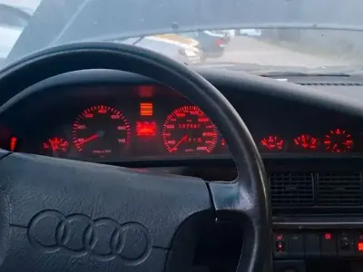Gebraucht Audi V8 Sport 280 PS (205 kW) 1993 Schwarz Limousine