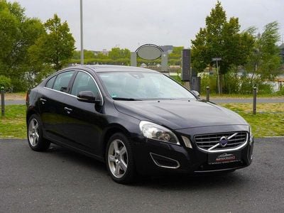 Second-hand Volvo S60 Momentum 163 CP (119 kW) 2010 Negru Berlinǎ