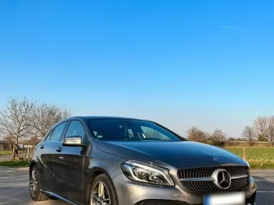 Gebraucht Mercedes A220 AMG 177 PS (130 kW) 2017 Grau Kleinwagen