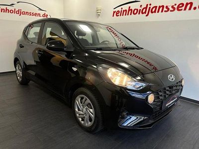 Gebraucht Hyundai i10 67 PS (49 kW) 2021 Schwarz Kleinwagen