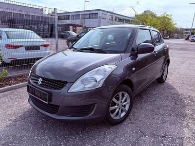 Gebraucht Suzuki Swift Club 94 PS (69 kW) 2012 Grau Kleinwagen