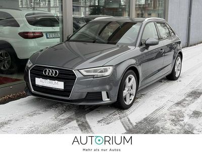 Gebraucht Audi A3 Sport 116 PS (85 kW) 2019 Grau Limousine