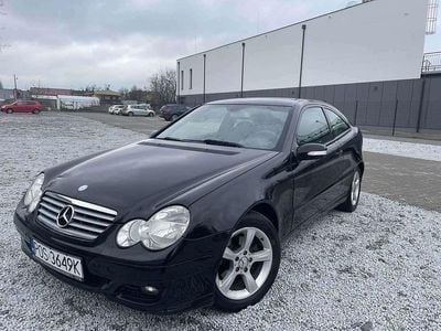 Gebraucht Mercedes C200 122 PS (89 kW) 2006 Schwarz Coupé