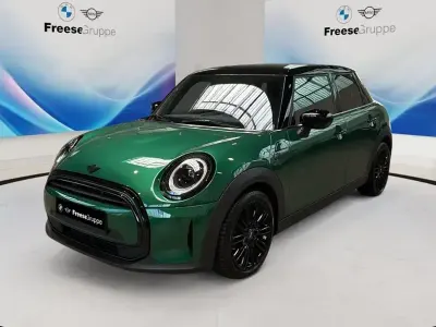Gebraucht Mini Cooper 136 PS (100 kW) 2022 Grün Kleinwagen