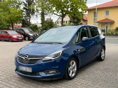 Gebraucht Opel Zafira Tourer 170 PS (125 kW) 2019 Blau Van / Kleinbus