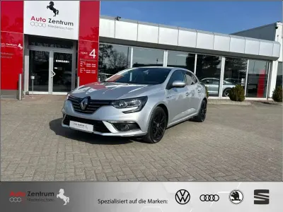Gebraucht Renault Mégane IV Intens 131 PS (96 kW) 2016 Gris platine Limousine
