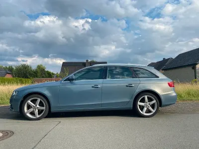 Gebraucht Audi A4 Ambition 160 PS (117 kW) 2009 Andere farben Kombi