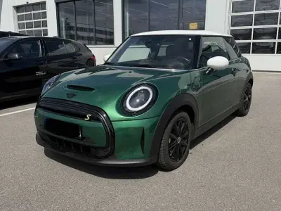 Gebraucht Mini Cooper SE 135 kW (184 PS) 2024 Kleinwagen