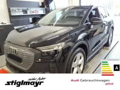 Gebraucht Audi e-tron 150 kW (204 PS) 2023 Mythosschwarz metallic (metallic) SUV